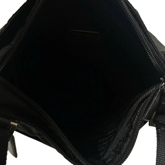 Auth PRADA - Black Nylon Leather Shoulder Bag - Picture 8 of 9